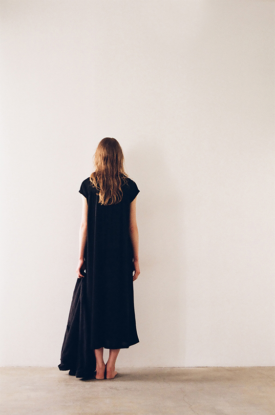 mochi 2026 spring summer long black dress back style minimal